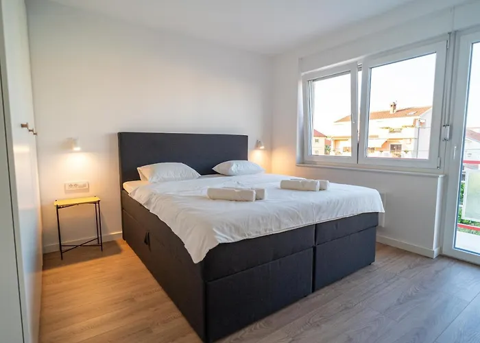 Namiko By Belmont Realty * Ζαντάρ