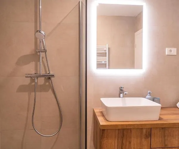 Namiko By Belmont Realty Appartement *